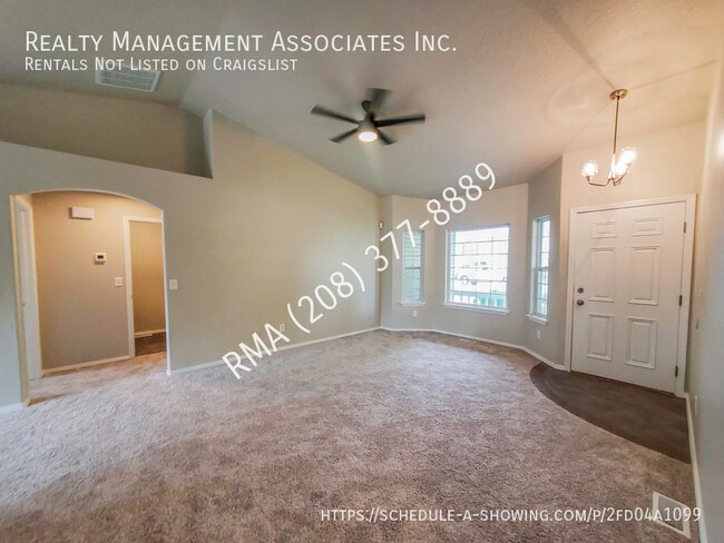 Building Photo - 970 Johnson Dr