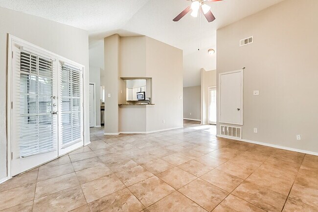 Building Photo - 5609 Winding Woods Trail