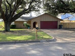 Building Photo - 5101 Foxglove Cir