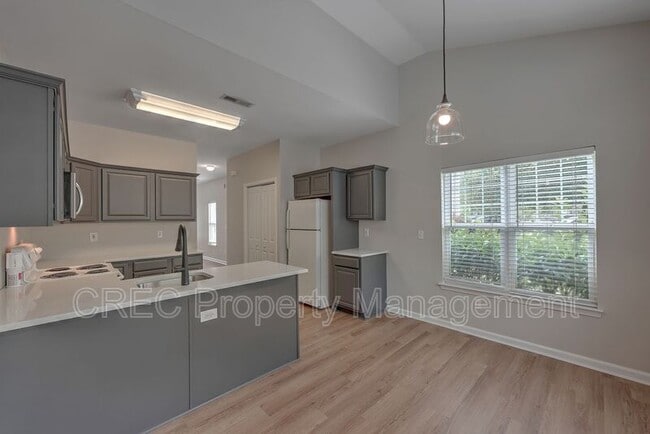 Building Photo - 184 Grand Oaks Dr