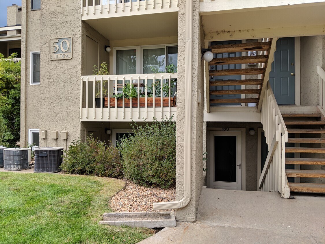 Primary Photo - 50 S Boulder Cir