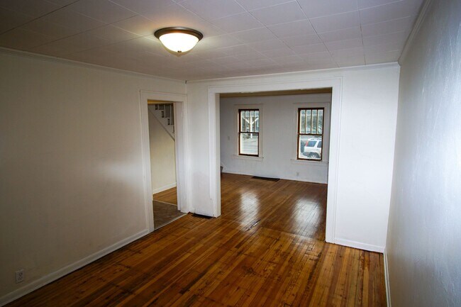 Foto del edificio - 3 Bedroom Spacious Kenosha Townhouse