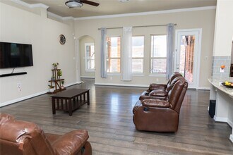 Building Photo - 5519 Caper Shores Ln