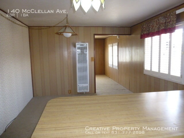 Building Photo - 2 Bedroom House in Monterey, CA
