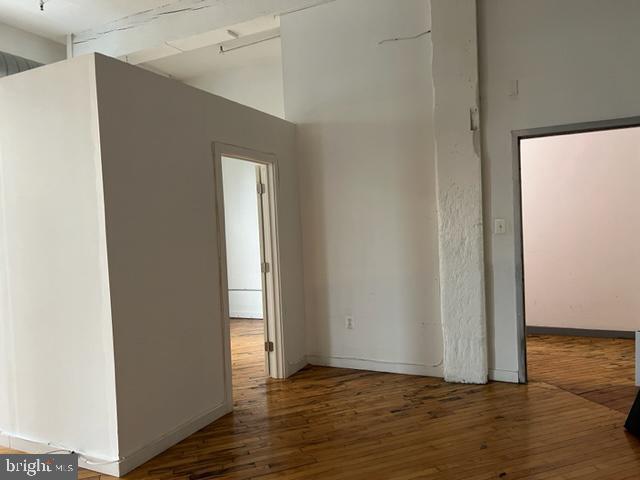 Building Photo - 428 N 13th St