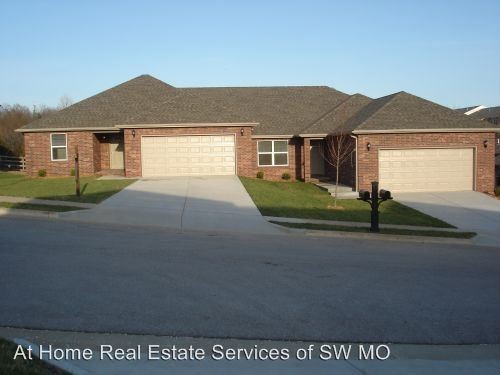 Primary Photo - 1106 N Missouri Dr