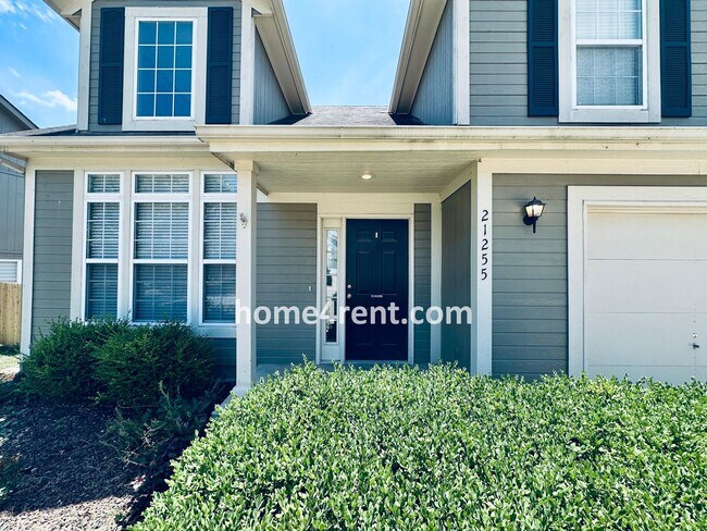 Foto del edificio - Four Bedroom Olathe Home in a Quiet Neighb...