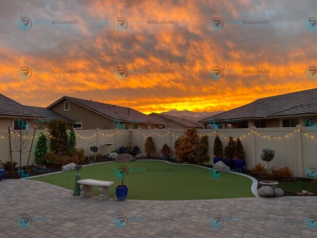 Foto del edificio - Welcome to the epitome of modern living in...