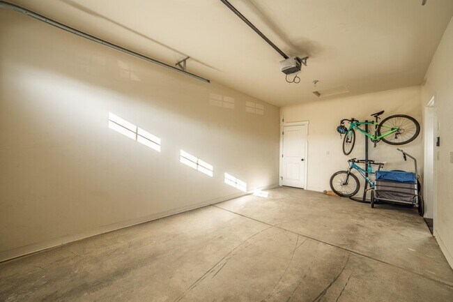 Foto del edificio - 180 Meadow Vista Loop