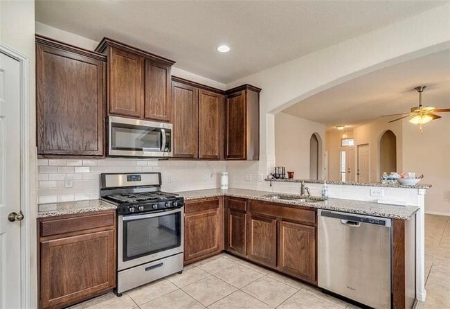 Foto del edificio - 104 Beech Creek Ln