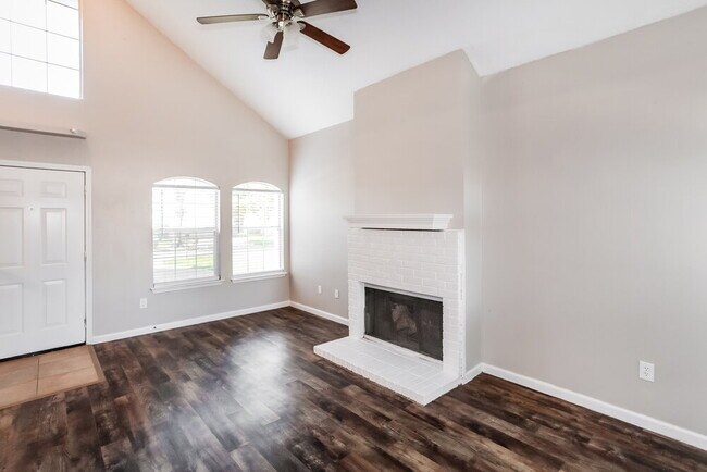 Building Photo - 5904 Stone Meadow Ln