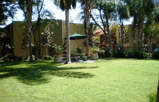 Foto del edificio - Prime Downtown Location at Villa Borgata