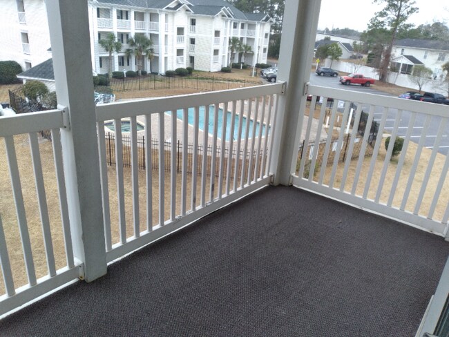 Foto del edificio - 448 Red River Ct