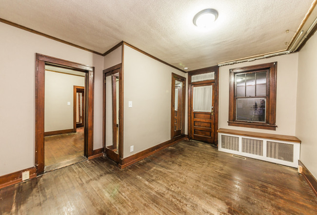 Building Photo - 540 Brinton Ave