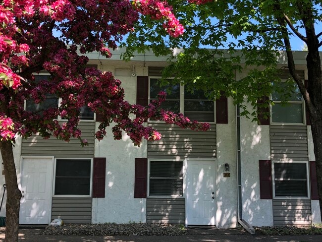 Building Photo - 1501 American Blvd E
