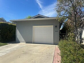 Building Photo - 3143-3145 Trinity Pl