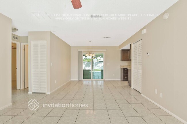 Foto del edificio - 12208 Florida Woods Ln