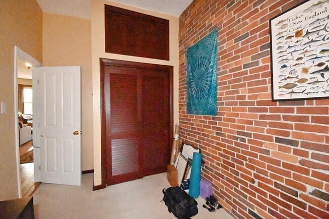 Building Photo - 486 Columbus Ave