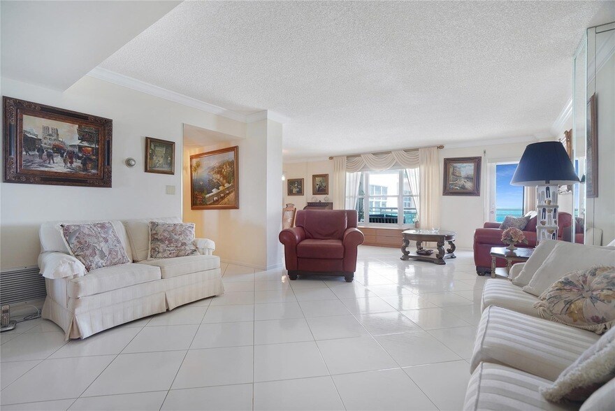 Primary Photo - 3900 Galt Ocean Dr