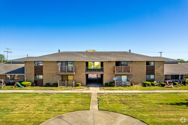 Foto del edificio - Bishop Park Apartments