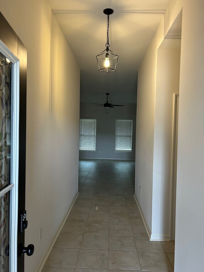 Building Photo - 42176 Cat Tail Rd