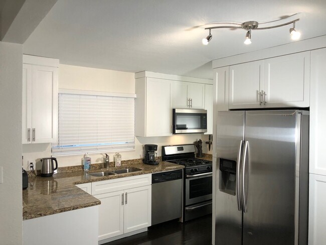 Foto del edificio - 820 23rd Ave N