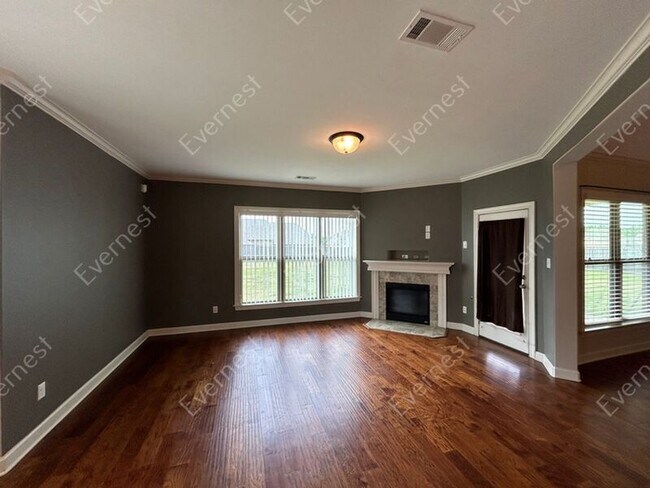 Building Photo - 7167 Jefferson Heights Dr