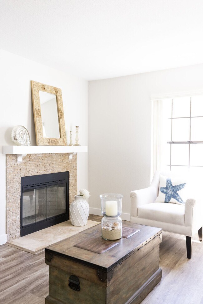 Building Photo - All that you could ever need or want is just at your fingertips!