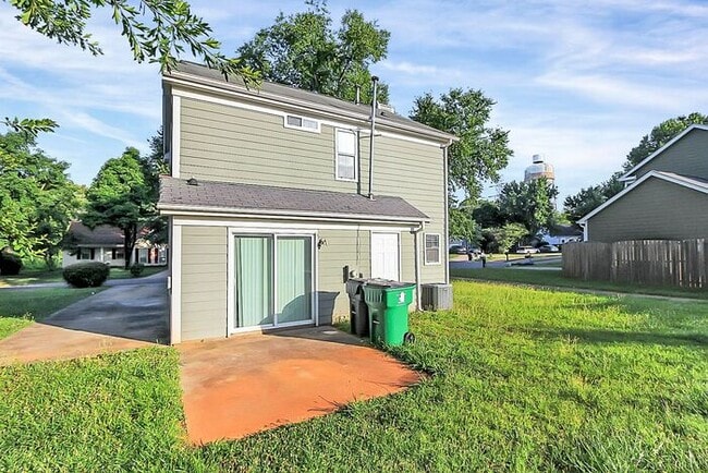Foto del edificio - Wonderful 3BD/2.5BA Cul-de-Sac Home Close ...