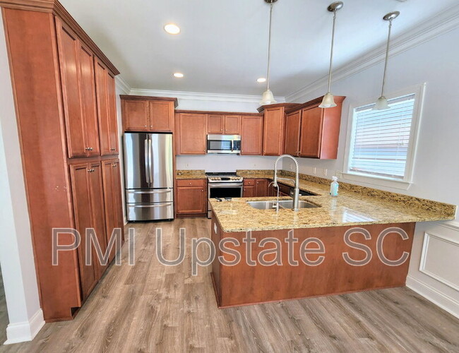 Foto del edificio - 1039 Blythwood Dr