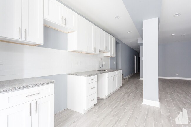 Foto del edificio - 5130 S Greenwood Ave