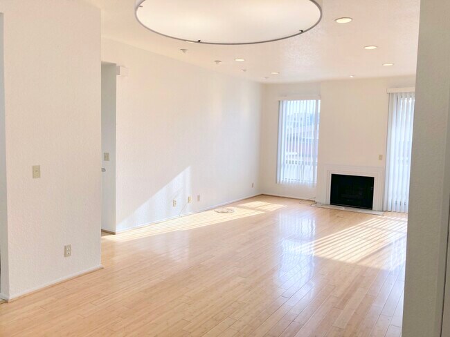 Foto del edificio - 1310 N Detroit St