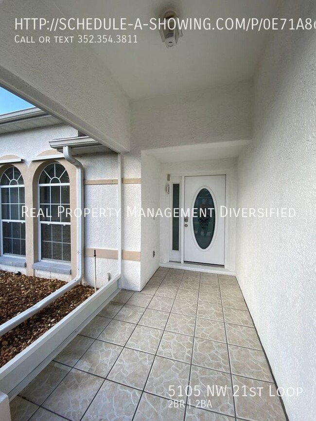 Building Photo - Beautiful  55+ Community  - 2/2/2 **WON"T ...