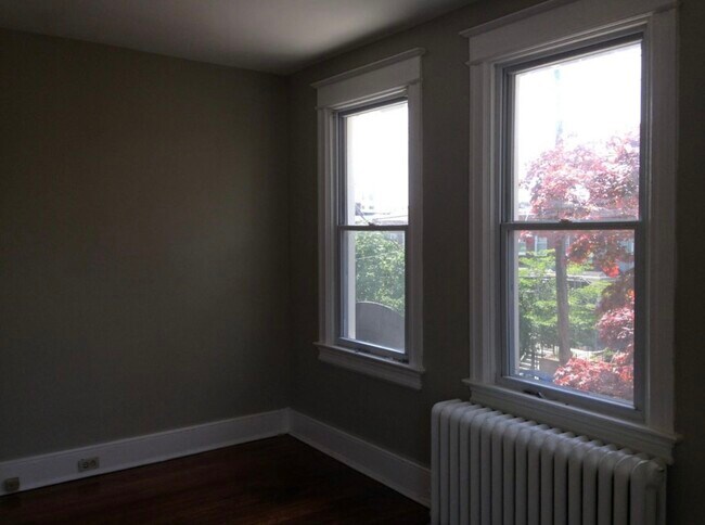 Foto del edificio - 2919 10th St NE