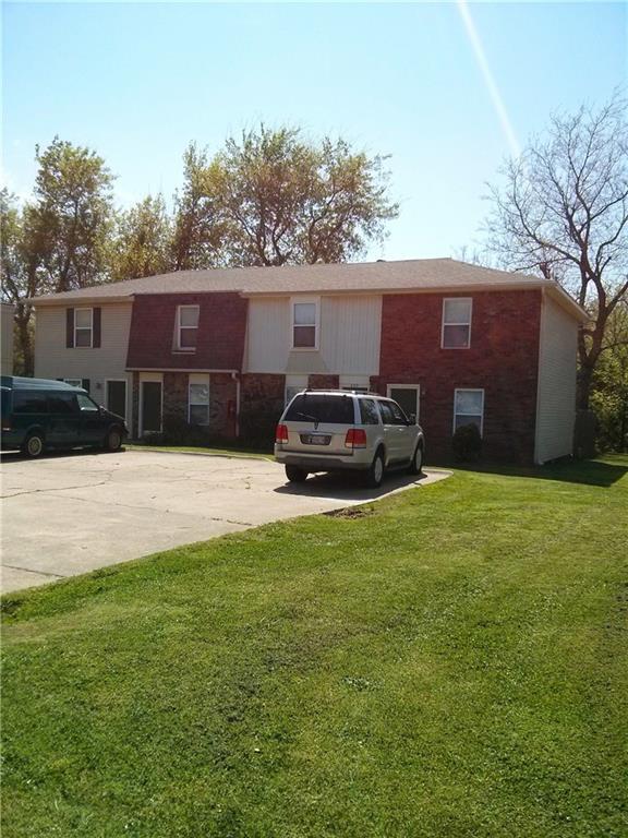 Foto principal - 667 N Betty Jo Dr