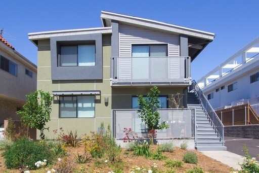 Building Photo - 3538 Keystone Av