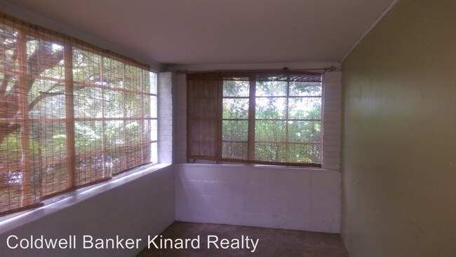 Building Photo - 2 br, 2 bath House - 413 Crest Drive SW