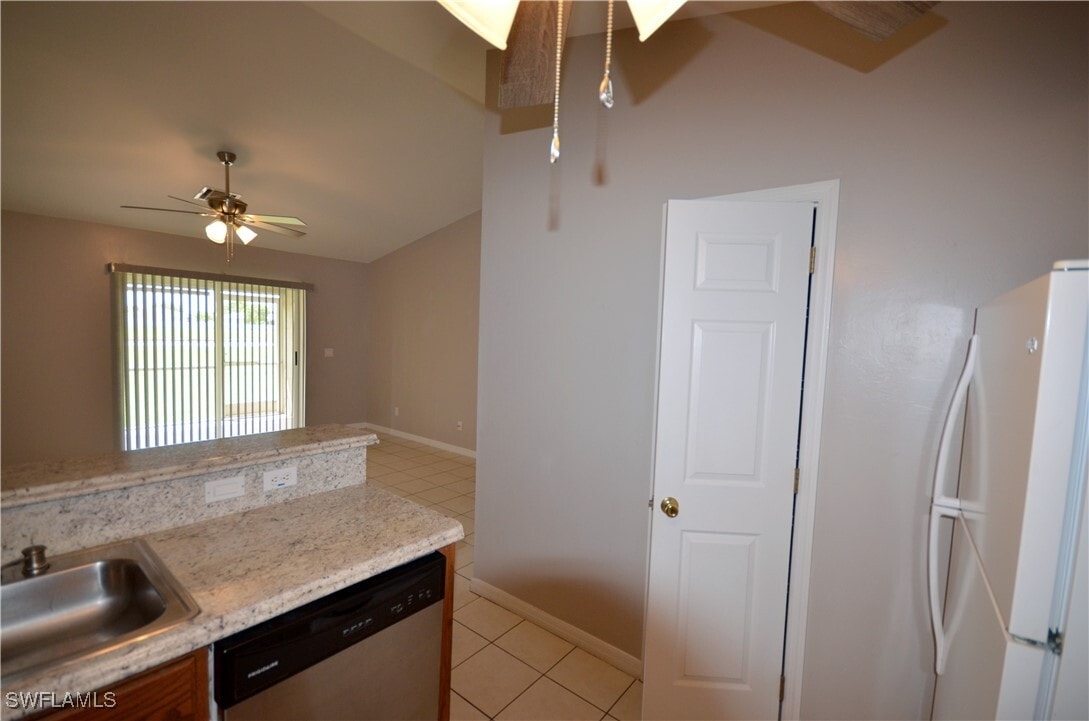 Primary Photo - 2304 NE 8th Pl