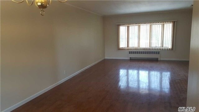 Foto del edificio - 115 Old Courthouse Rd