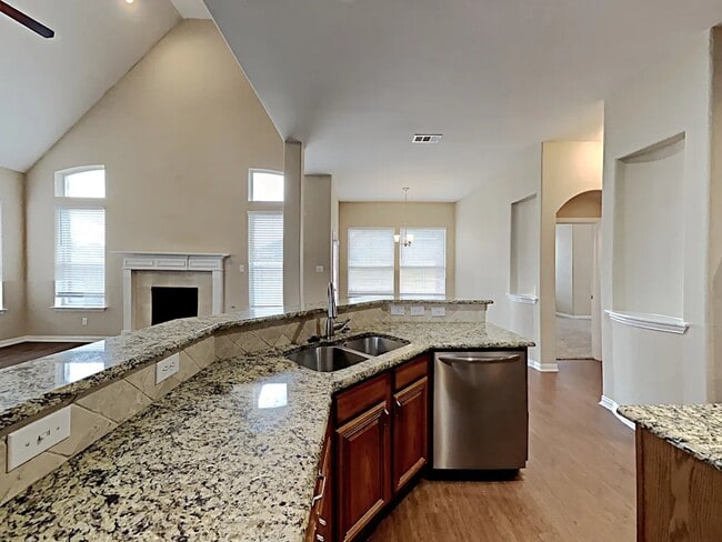 Building Photo - 1116 Ginger Trail