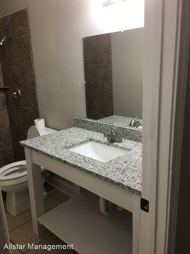 Foto del edificio - 2 br, 1 bath House - 491 Riley Street