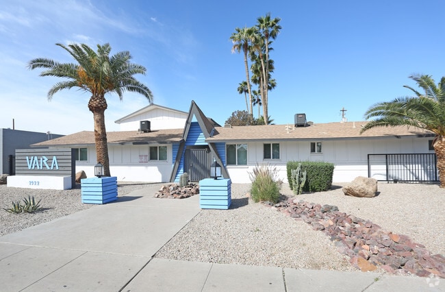 Vara Apartments Phoenix Az Exterior Vara