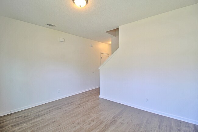 Foto del edificio - 171 Brightleaf Cir