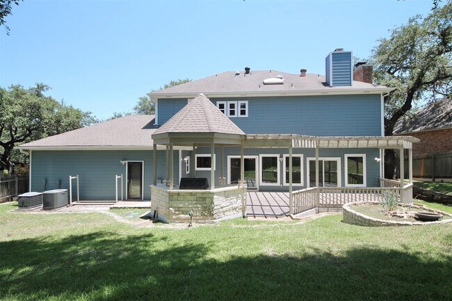 Building Photo - 1402 Shannon Oaks Trail