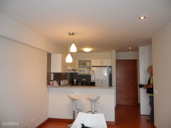 Foto del edificio - 4410 Ridgefield Way