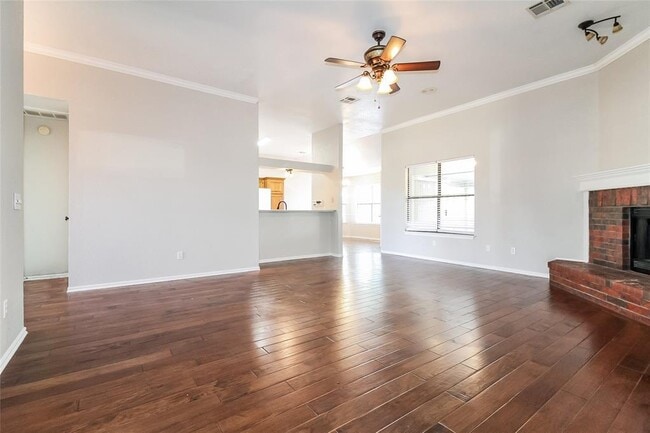 Building Photo - 3701 Harmony Dr