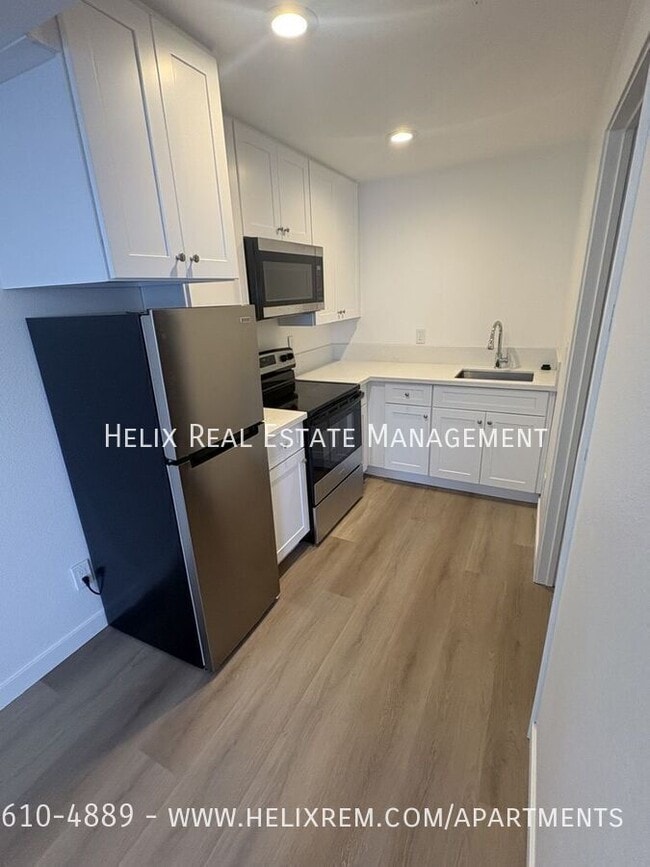 Building Photo - 6353 Rosemead Blvd