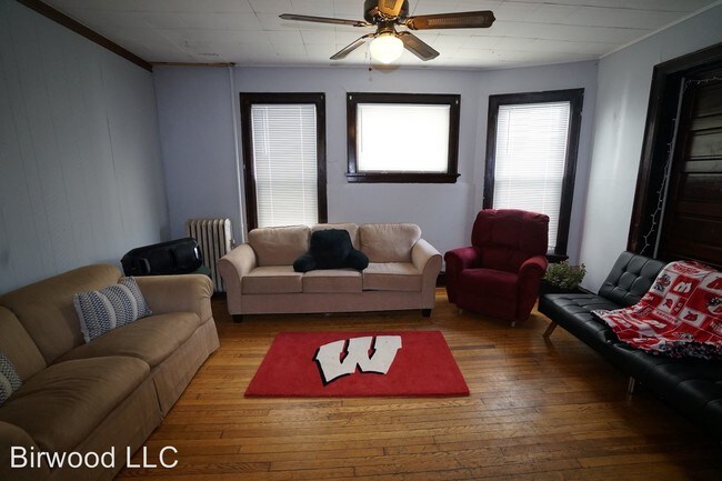 Building Photo - 5 br, 2 bath Apartment - 512 W. Mifflin St.