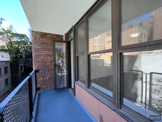 Foto del edificio - 165 E 35th St