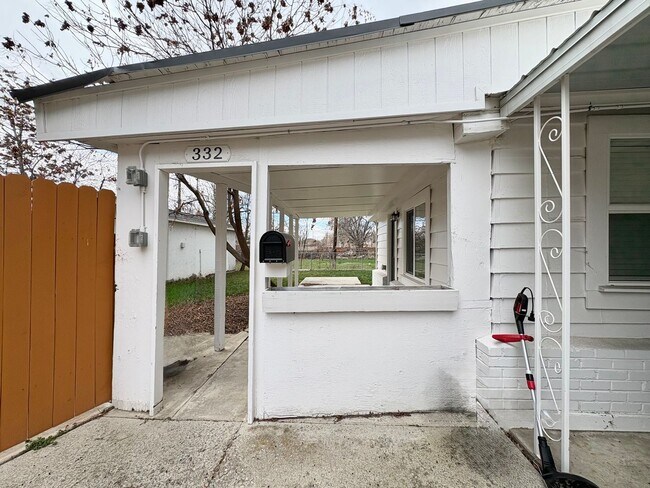 Foto del edificio - 330-332 S 1080 E